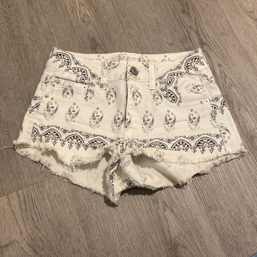 American eagle shirts black and white pattern